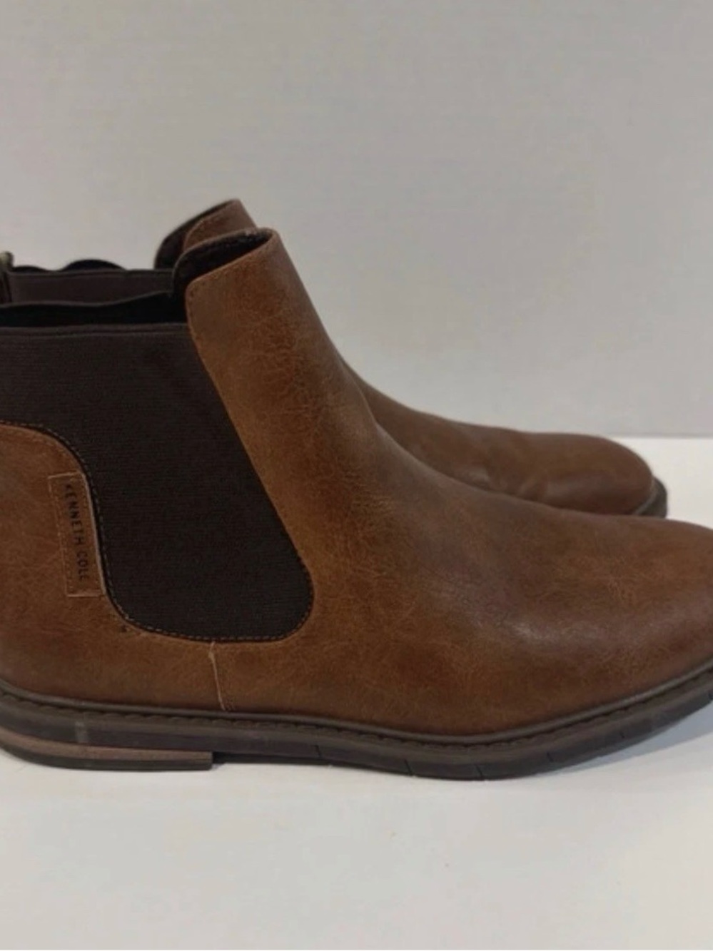 Kenneth Cole Tan Brown Leather Chelsea Boots with Elastic Panels